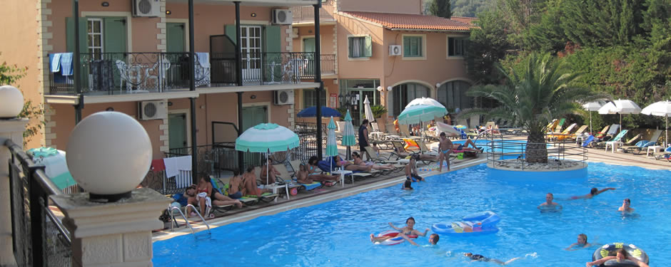 kassiopi apartments pool